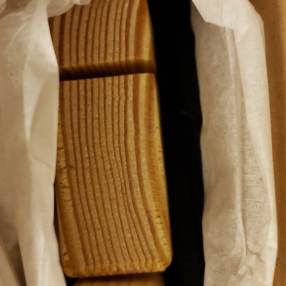 Maris Wood Floating Shelf with Black Macrame Organizing Accent Pocket & Hooks - Picture 4 of 7